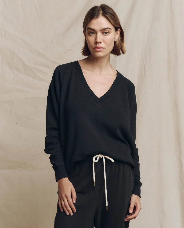 Chic Trend Collection The V-Neck Sweatshirt. -- Almost Black