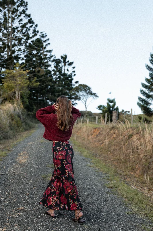 Formal Outfit Evie Maxi Skirt - Black Floral