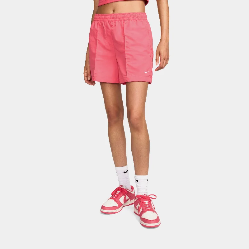 Must-Have Styles NSW Mid Rise Woven Womens Shorts (Pink)