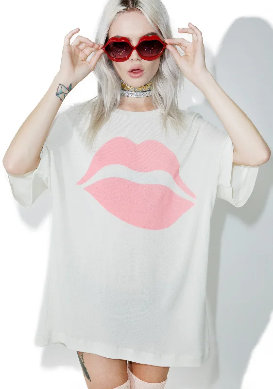 Urban Femme Streetwear First Kiss Sonic Tee