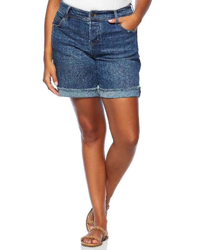 Versatile Style Wardrobe Plus Size The Keeper Frayed Cuff Short