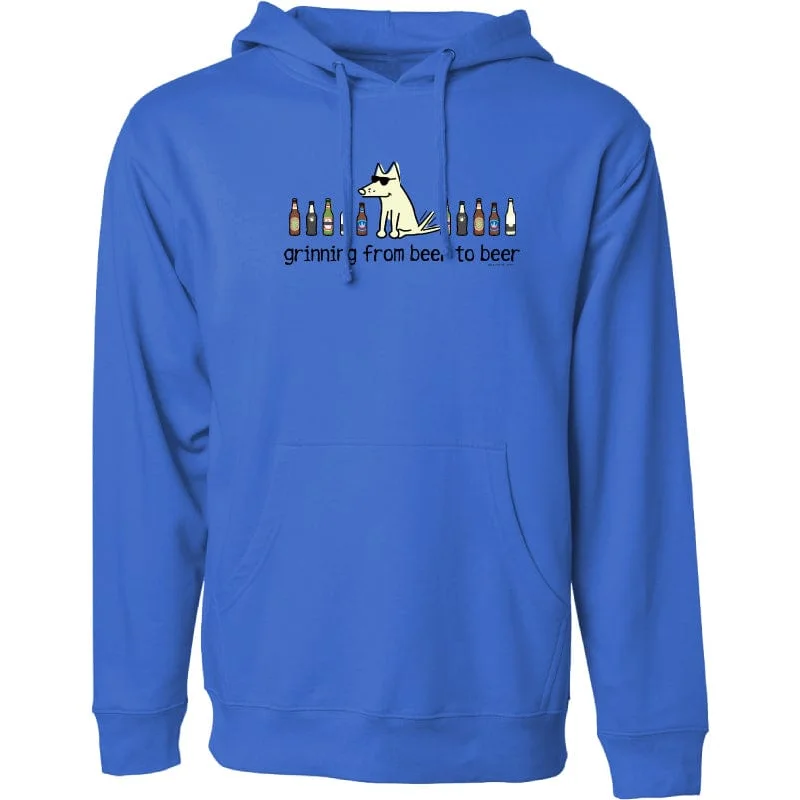 Casual Chic Grinning From Beer to Beer - Sweatshirt Pullover Hoodie