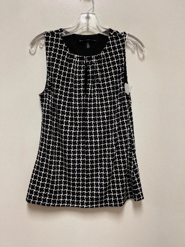 Top Sleeveless By White House Black Market In Black, Size: Xs