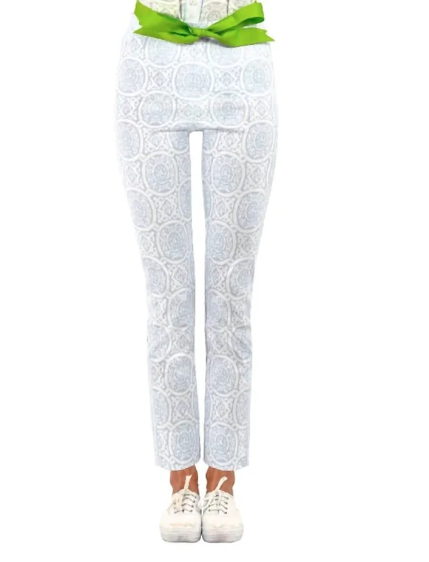 Seasonal Sale Gripeless Pull On Pant - Sultan's Dining Room In White/periwinkle