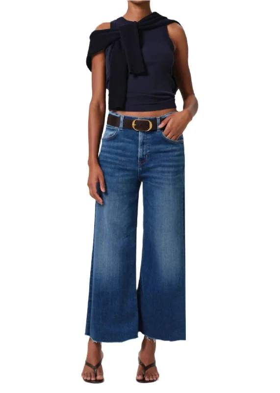 Feminine Elegant Lyra Wide Leg Crop Jean In Ambry