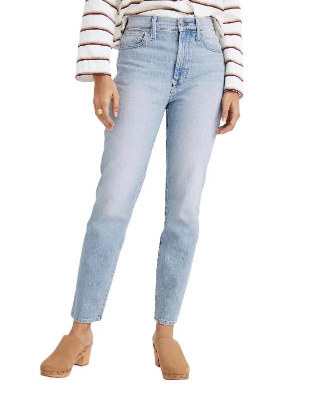 Unleash Your Trend Driven Style Women's 10" High-Rise Skinny Jeans In Blue