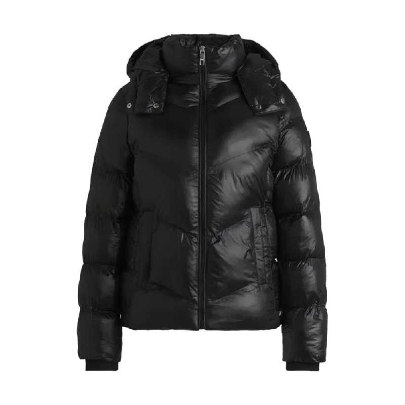 Fashion Forward Style Water-repellent padded jacket with adjustable hood